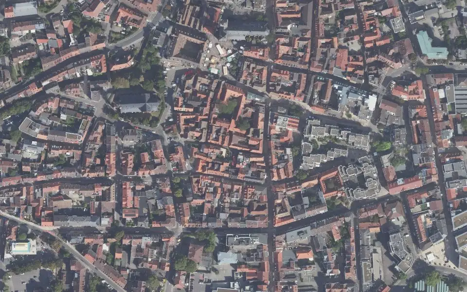 Luftbild der Umgebung von Kunigundes Weinfachhandel in Neustadt an der Weinstraße