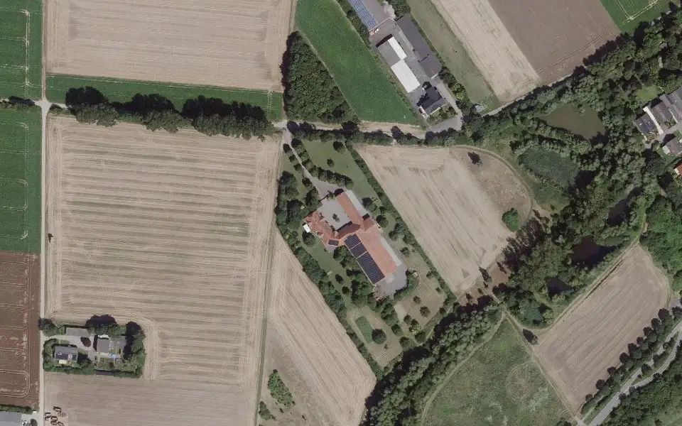 Luftbild mit der Einzellage Hölle