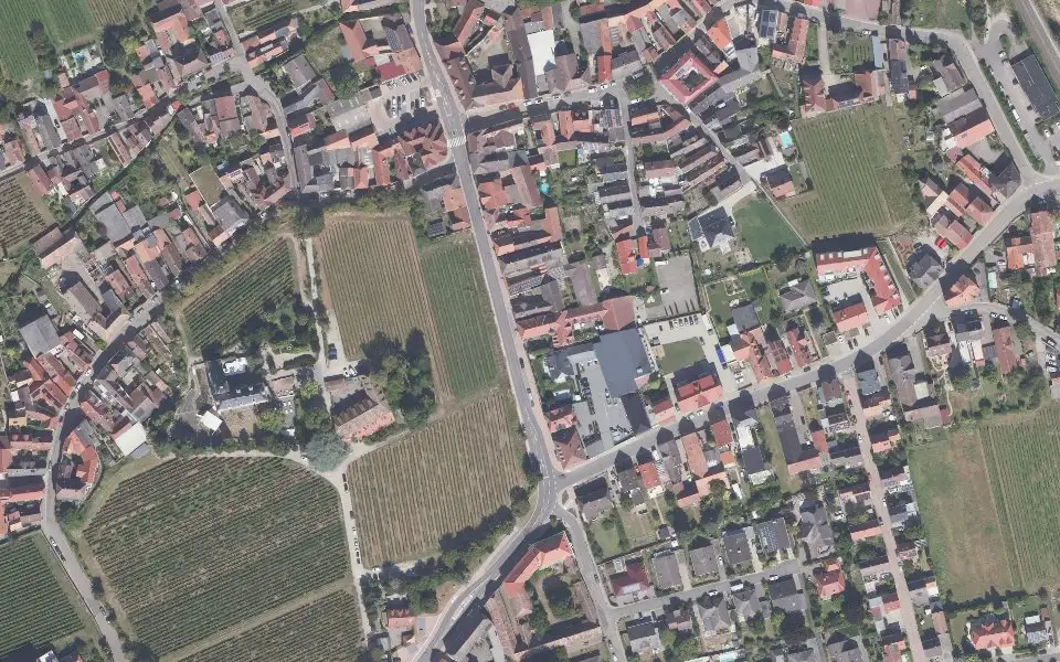 Luftbild der Umgebung von Wein-Castell Diehl in Edesheim