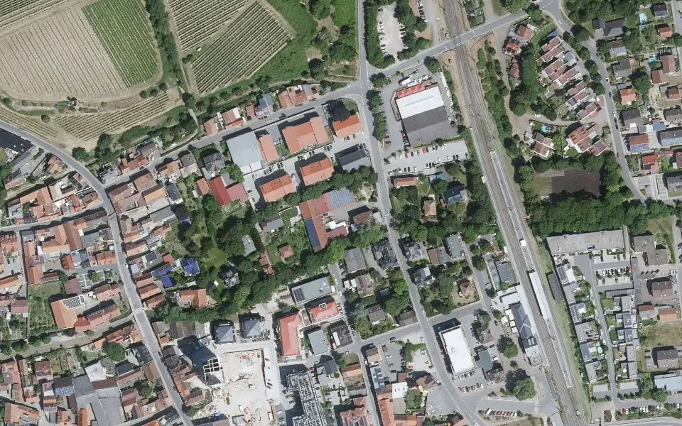 Luftbild der Umgebung von Weingut Holzmühle in Osthofen