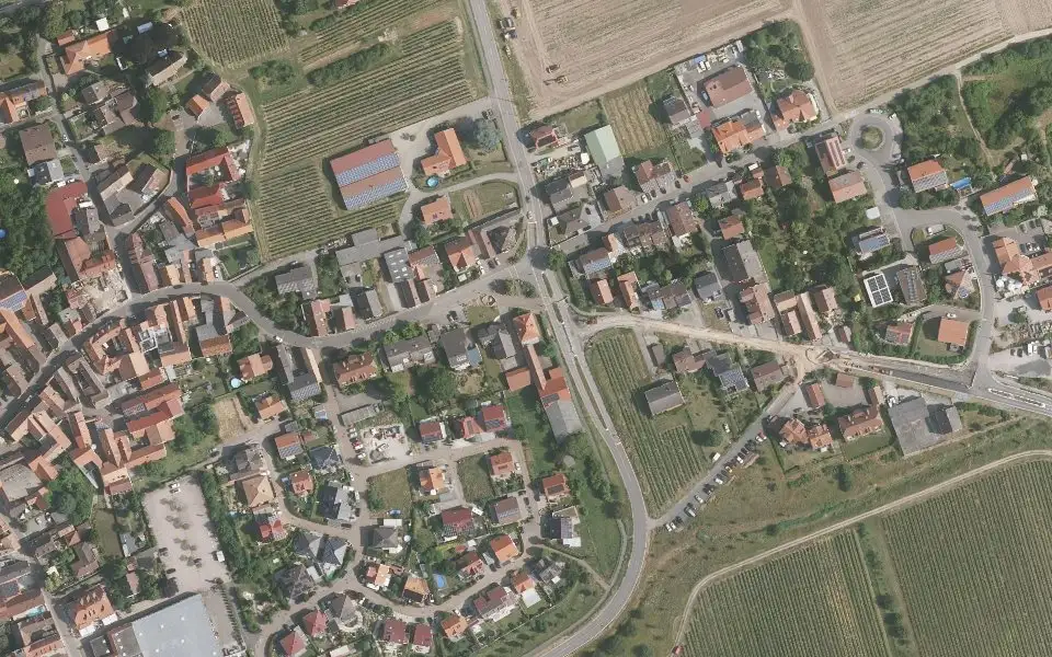 Luftbild der Umgebung von Weingut Klaus Dietrich in Weisenheim am Berg