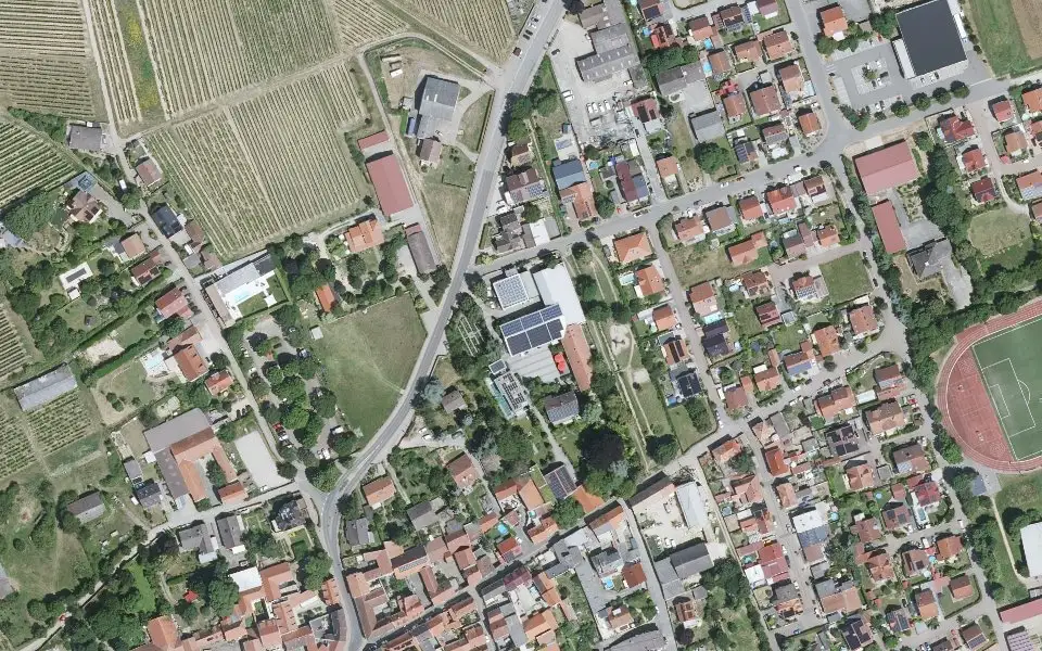 Luftbild der Umgebung von Weingut Wittmann in Westhofen